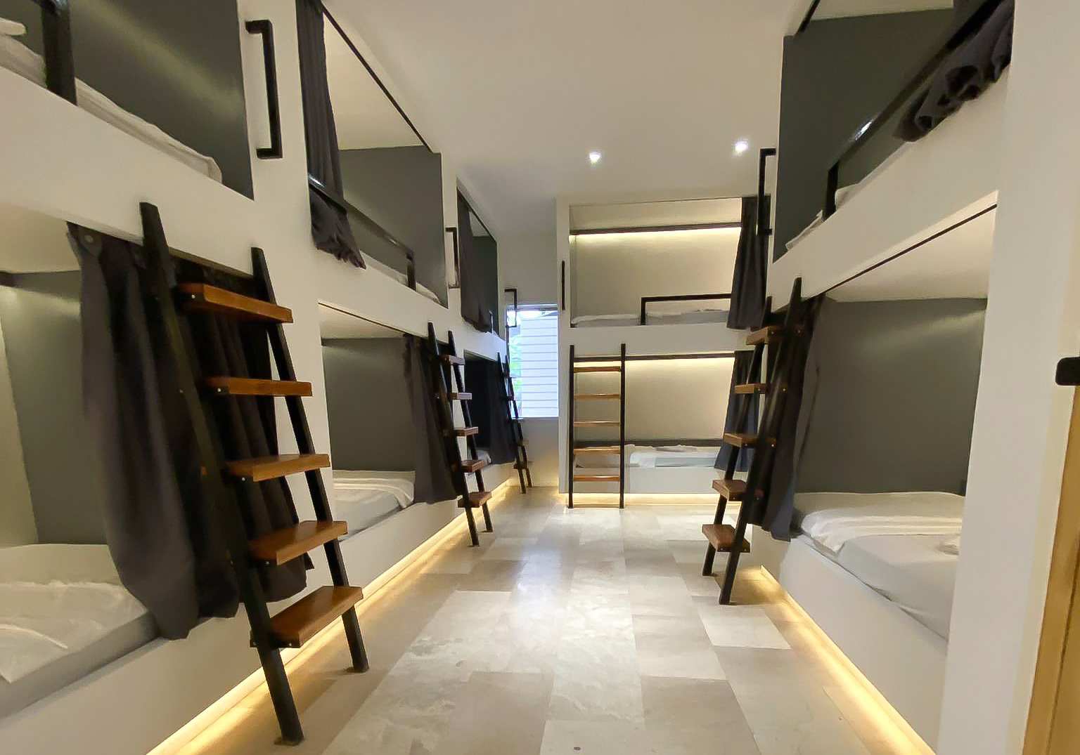 Aisle between the bunks in the 10-bed dorm