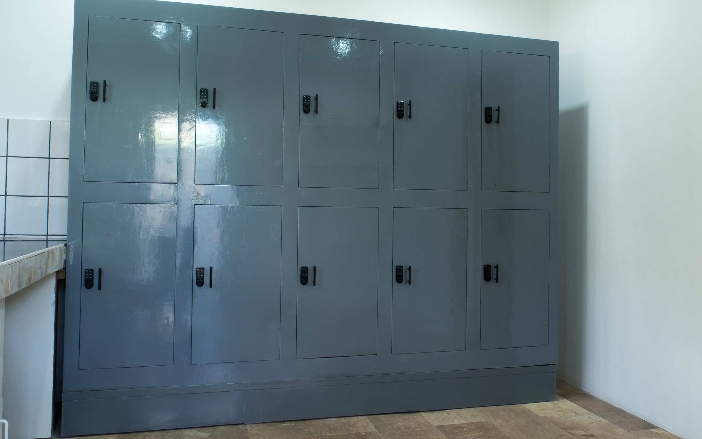 Keypad-secured locker room